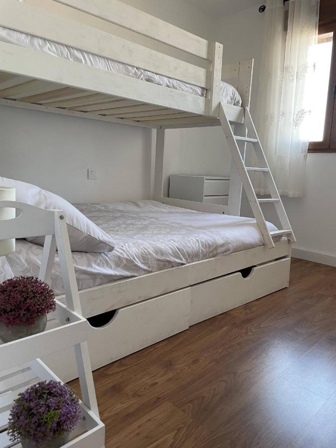 Ferienwohnung El Bosque De Los Romanos Puerto de Béjar Exterior foto